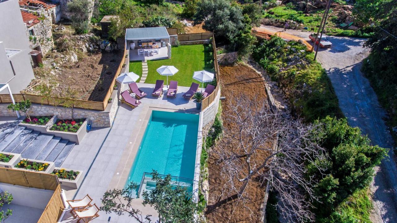 Memoria Villa Gerani  Luaran gambar